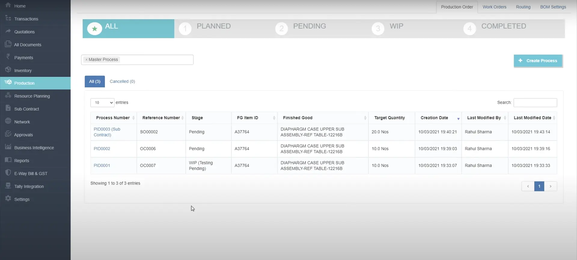 Tranzact Production Dashboard Dashboard showing production orders with finished goods, target quantities, and current stages.